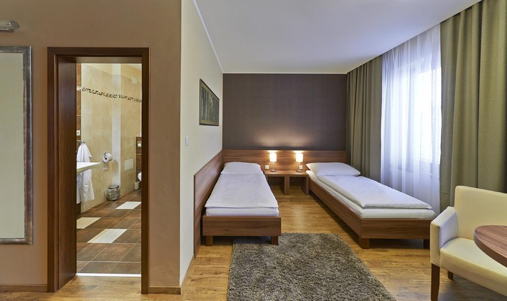 Penzion Club Skalica Ngoại thất bức ảnh